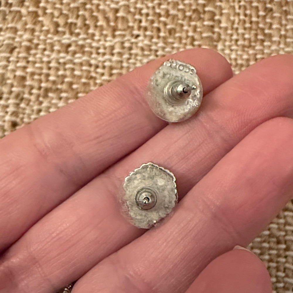 Kendra Scott Gunmetal Druzy Gray Silver Stud Earrings - Picture 2 of 2